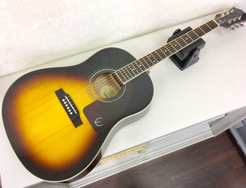 東京都江戸川区のお客様より中古アコースティックギター「Epiphone AJ-220S/VS」を買取させていただきました。