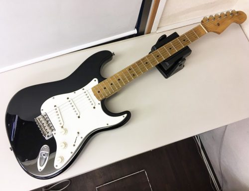 東京都墨田区のお客様より中古エレキギター「（メーカー不明）ストラトキャスター」を買取させていただきました。
